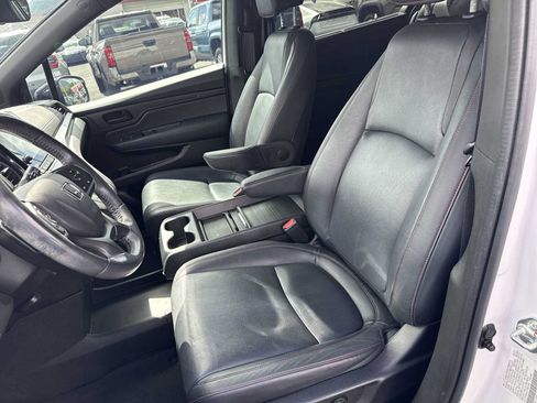 Used 2023 Honda Odyssey Sport image 12