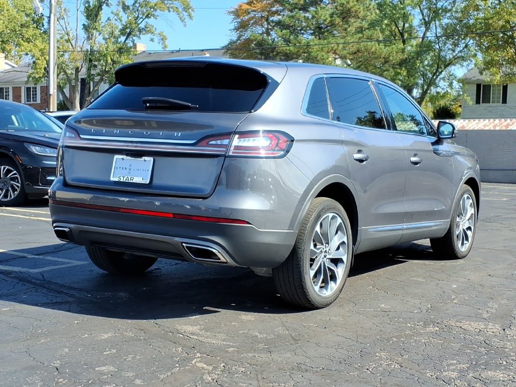 Certified 2023 Lincoln Nautilus Reserve AWD/4WD image 7