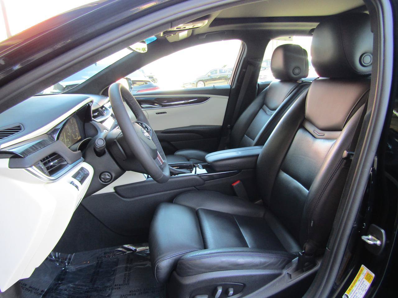 Used 2014 Cadillac XTS Platinum FWD image 6