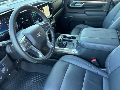 Certified 2025 Chevrolet Silverado 1500 RST w/ Convenience Package II image 9