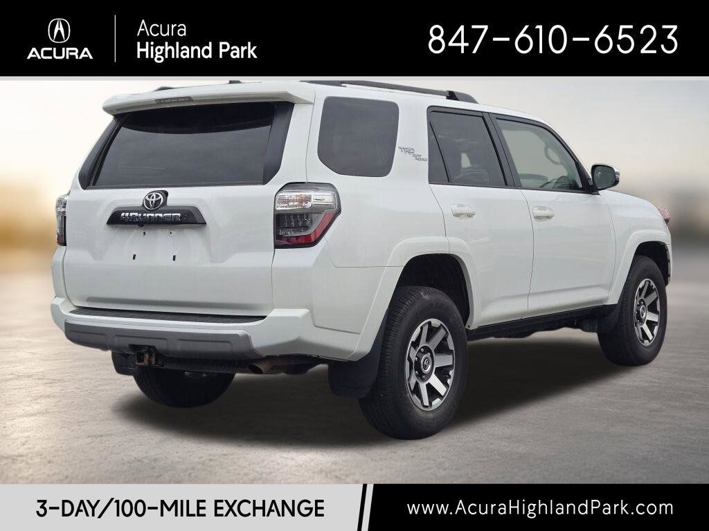 Used 2023 Toyota 4Runner TRD Off-Road Premium w/ Moonroof Package AWD/4WD image 17
