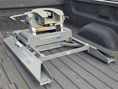 Used 2019 GMC Sierra 3500 Denali w/ Duramax Plus Package image 11