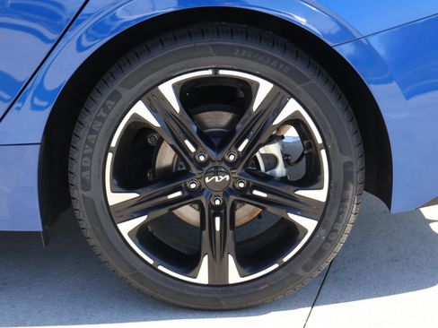 Used 2023 Kia K5 GT-Line image 8