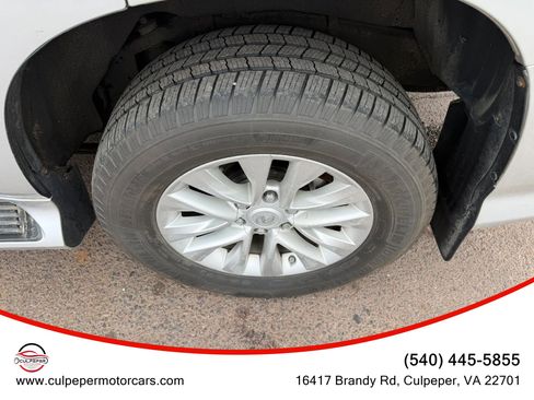 Used 2016 Lexus GX 460 w/ Premium Package image 30