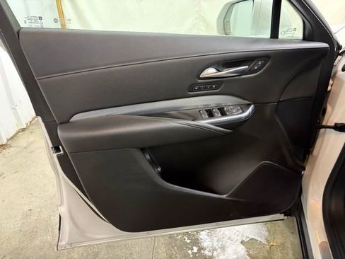 Used 2019 Cadillac XT4 Premium Luxury AWD/4WD image 32