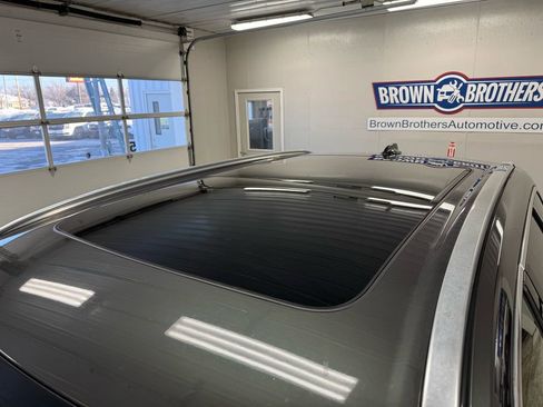 Used 2021 Volvo XC60 T5 Momentum image 13