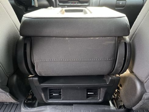 Used 2020 GMC Sierra 1500 4x4 Double Cab w/ Fleet Convenience Package image 33