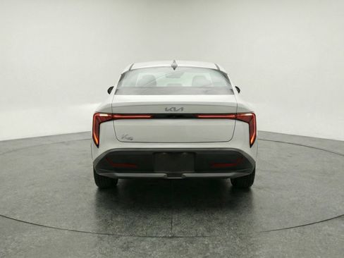 Used 2025 Kia K4 LXS image 7