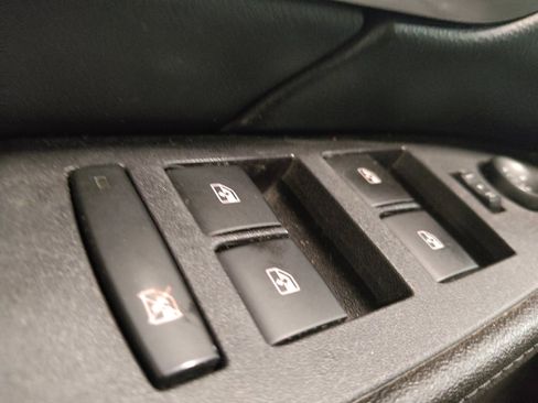 Used 2017 GMC Terrain SLE FWD image 27