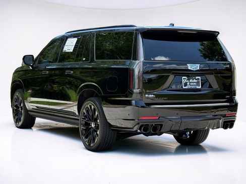 New 2026 Cadillac Escalade ESV V AWD/4WD image 12