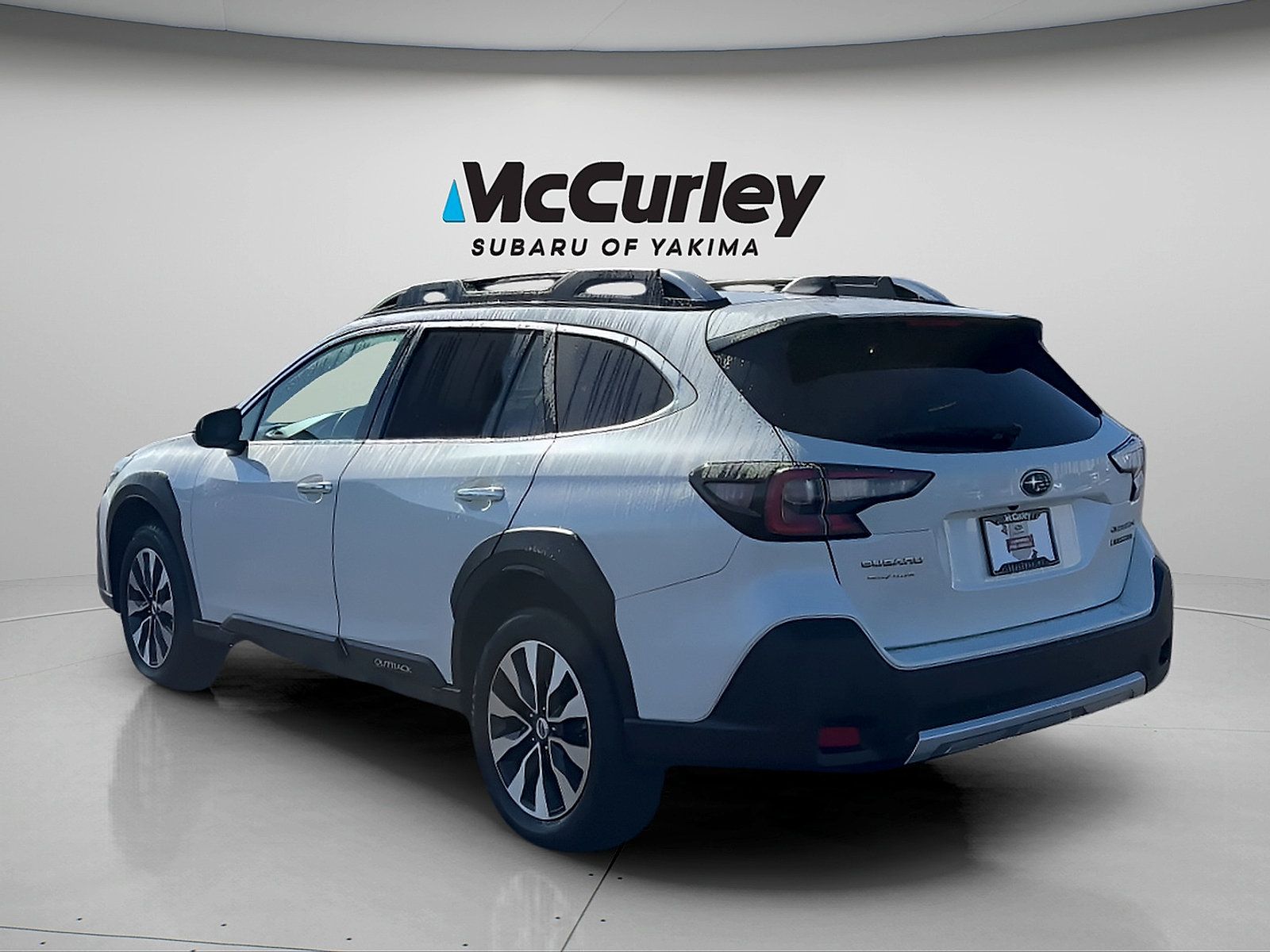 Certified 2023 Subaru Outback Touring XT AWD/4WD image 4