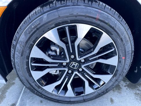 New 2026 Honda Odyssey Elite image 4