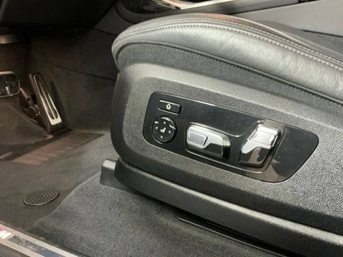 Certified 2024 BMW X7 xDrive40i w/ M Sport Package AWD/4WD image 20