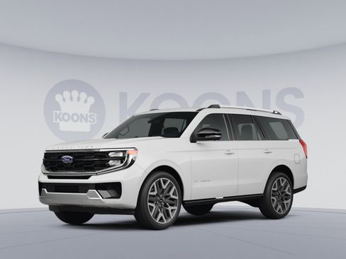 Used 2025 Ford Expedition Platinum AWD/4WD image 1
