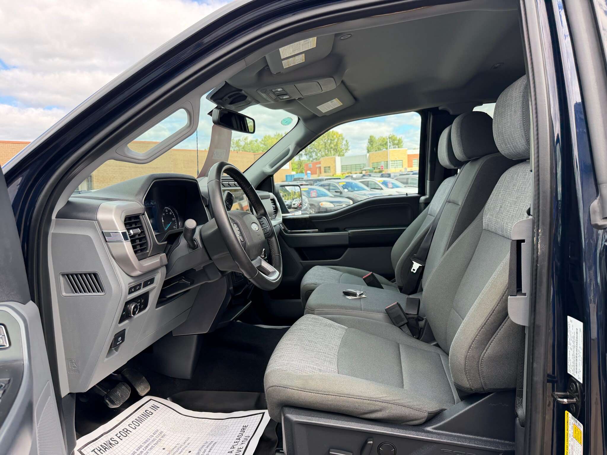 Used 2023 Ford F150 XLT AWD/4WD image 7