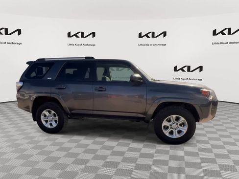 Used 2023 Toyota 4Runner SR5 AWD/4WD image 2