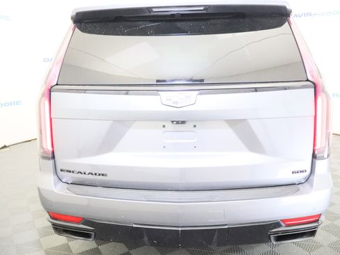 Used 2021 Cadillac Escalade ESV Sport w/ Driver Assist Tech Package image 8