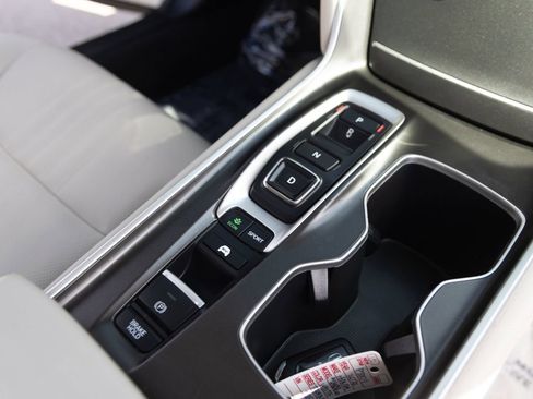 Used 2022 Honda Accord Touring image 25