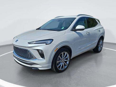 Certified 2024 Buick Encore GX Avenir w/ Avenir Convenience Package AWD/4WD image 9