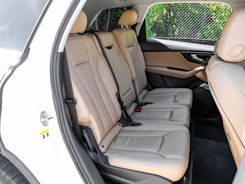Used 2021 Audi Q7 3.0T Premium w/ Convenience Package image 36