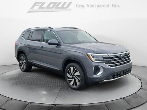 New 2026 Volkswagen Atlas SEL image 1
