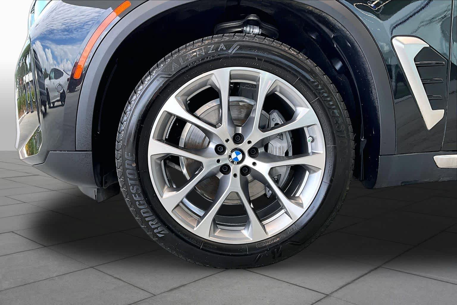 Used 2026 BMW X5 sDrive40i RWD image 10