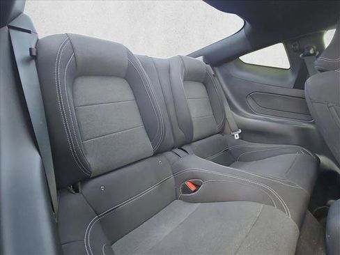 Certified 2025 Ford Mustang Coupe image 18