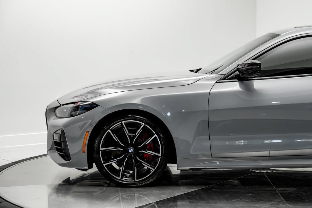 Used 2025 BMW M440i Coupe w/ Premium Package RWD image 14
