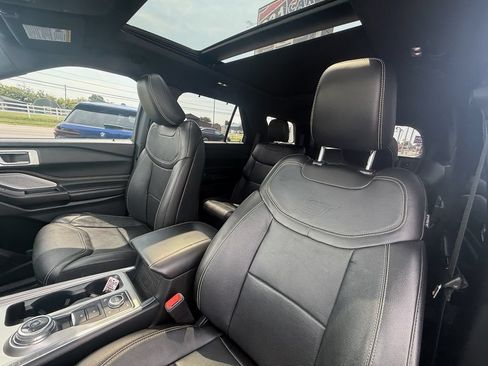 Used 2020 Ford Explorer ST w/ Premium Technology Package AWD/4WD image 13