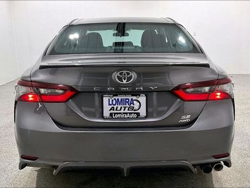 Used 2024 Toyota Camry SE image 6