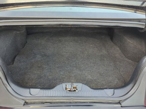 Used 2012 Ford Mustang Premium image 31