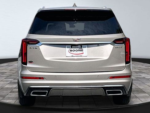 Used 2023 Cadillac XT6 Luxury FWD image 5