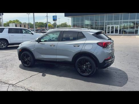 Used 2025 Buick Encore GX Sport Touring w/ Comfort Package AWD/4WD image 6