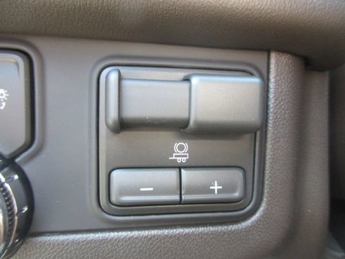 New 2026 GMC Yukon Elevation w/ Elevation Premium Package AWD/4WD image 20