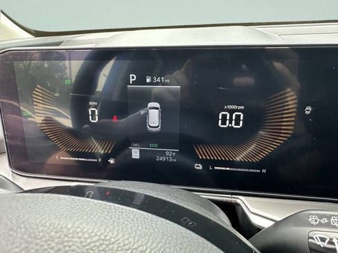 Used 2025 Kia Sorento EX w/ EX Panoramic Sunroof Package FWD image 37