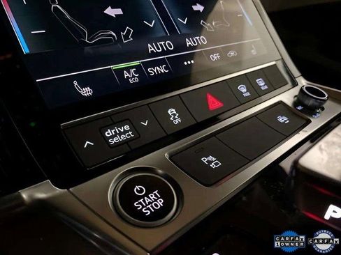 Used 2024 Audi Q8 e-tron Premium image 50