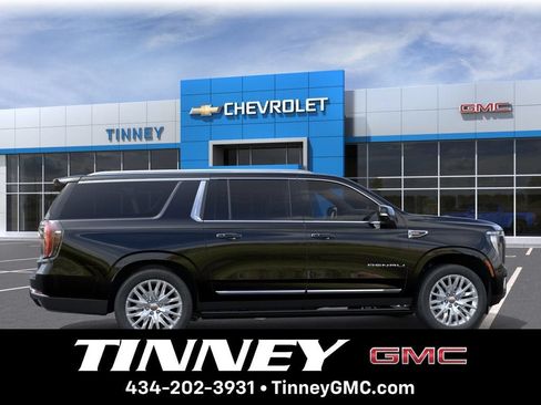 New 2026 GMC Yukon XL Denali w/ Denali Reserve Package AWD/4WD image 5