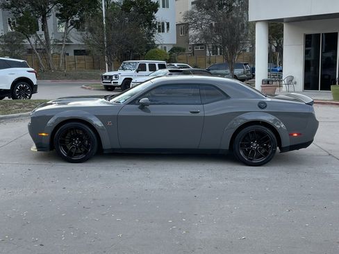 Used 2023 Dodge Challenger R/T Scat Pack image 3