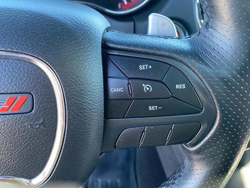 Used 2018 Dodge Durango R/T w/ Blacktop Package AWD/4WD image 19