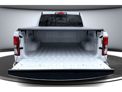 Certified 2022 RAM 1500 Big Horn image 32