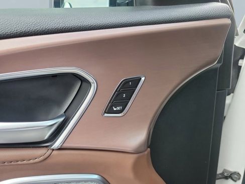 Used 2023 Acura RDX w/ Technology Package image 52