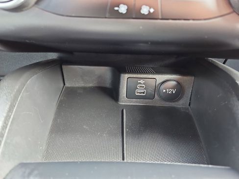 Used 2025 Ford Escape Active image 20