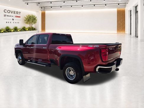 Used 2024 Chevrolet Silverado 3500 LTZ w/ LTZ Convenience Package AWD/4WD image 11