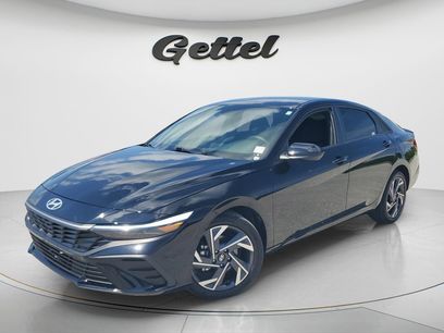 Used 2025 Hyundai Elantra Sport w/ Cargo Package