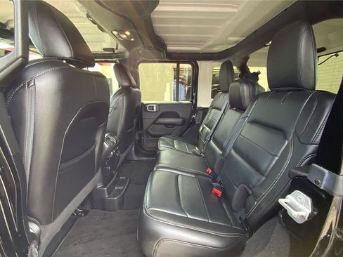 Used 2019 Jeep Wrangler Unlimited Sahara w/ Dual Top Group image 11