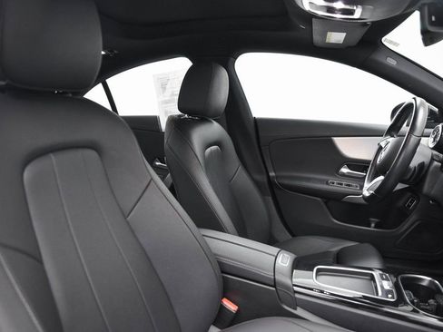 Used 2025 Mercedes-Benz CLA 250 CLA 250 image 15