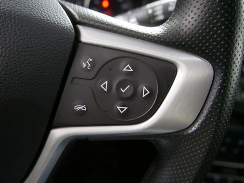 Used 2023 GMC Terrain SLE w/ Driver Convenience Package image 19