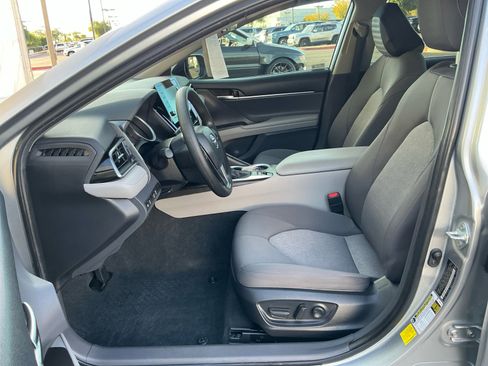 Used 2023 Toyota Camry LE image 14