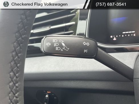 New 2026 Volkswagen Jetta SE image 37