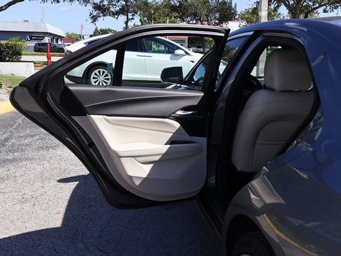 Used 2021 Cadillac CT4 Luxury w/ Sun And Sound Package image 25